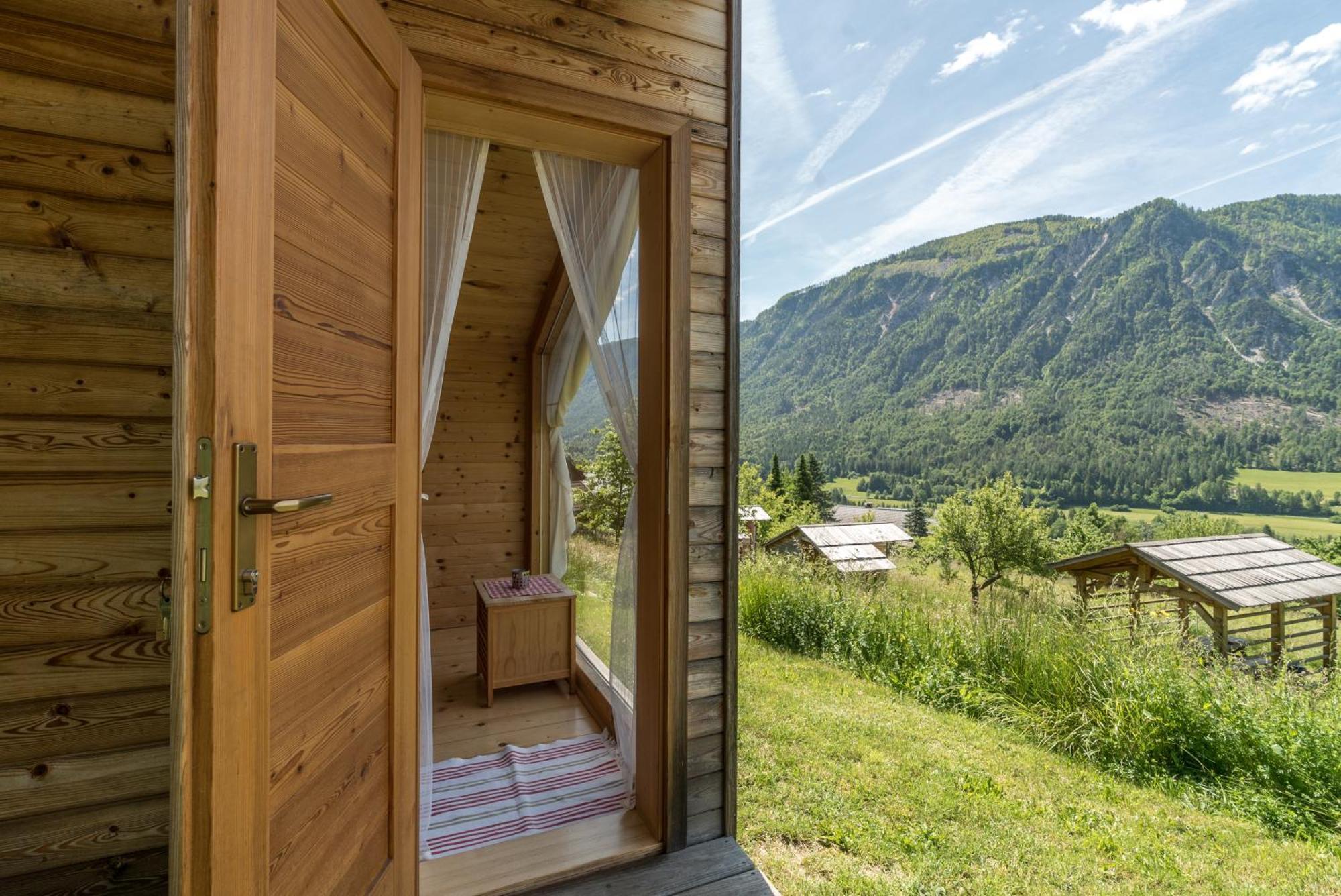 Mountain View Glamping Počitniška hiša Dovje