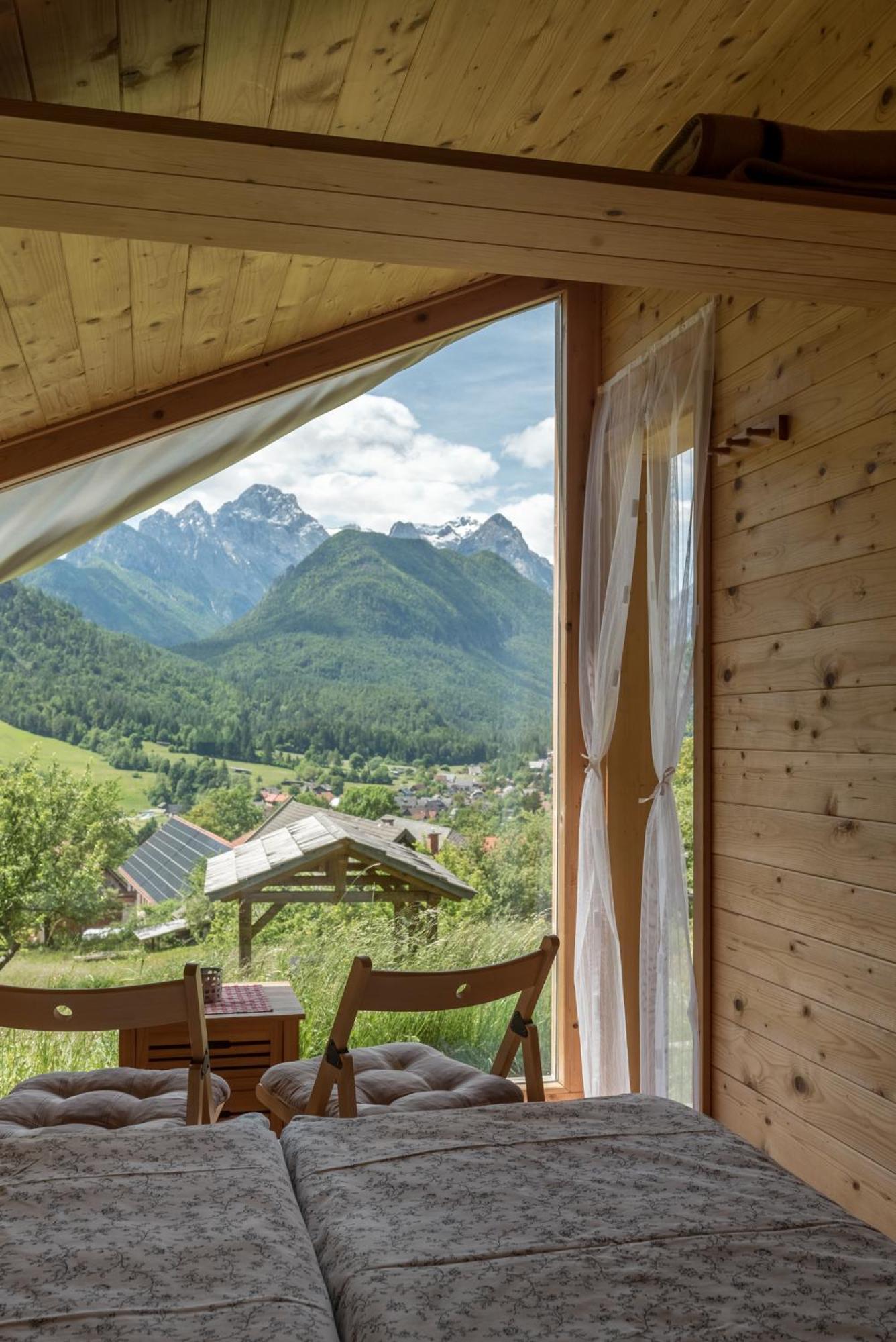Mountain View Glamping Počitniška hiša *